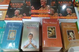 Some books are written by Bros. Juadi and Theo.