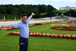 Theo in Viena
